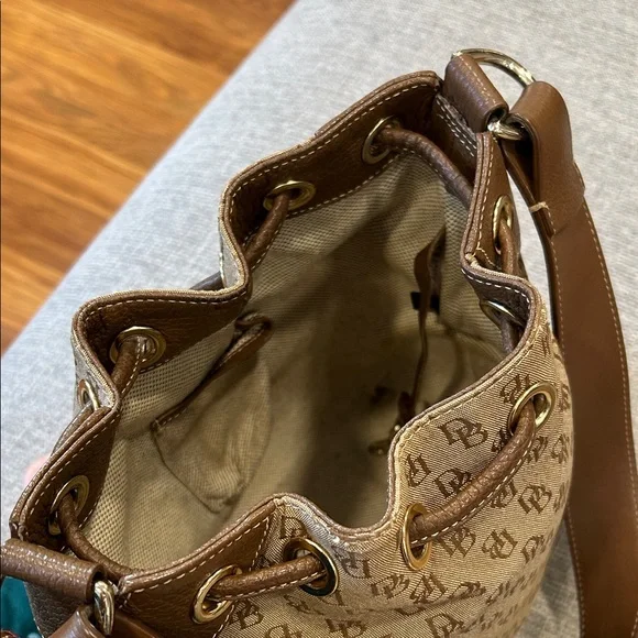 Dooney & Bourke Brown and Tan Shoulder Bag - Picture 7 of 8